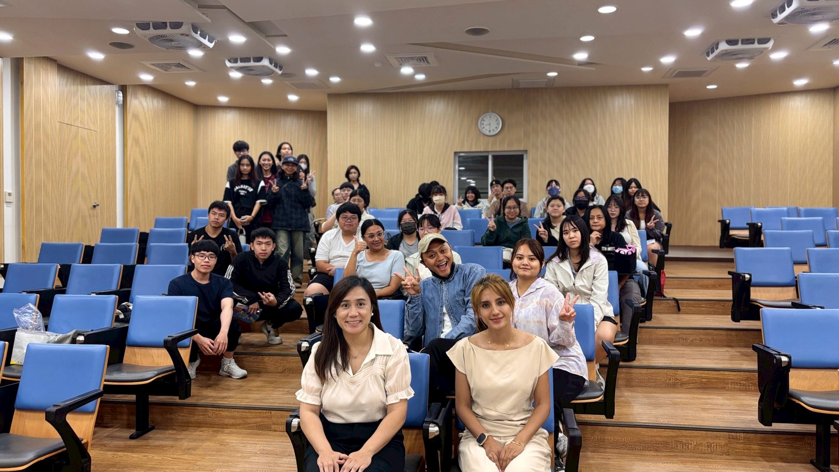 114.11.17-從部落走向職場-我的保險經紀人之路與自我保障攻略